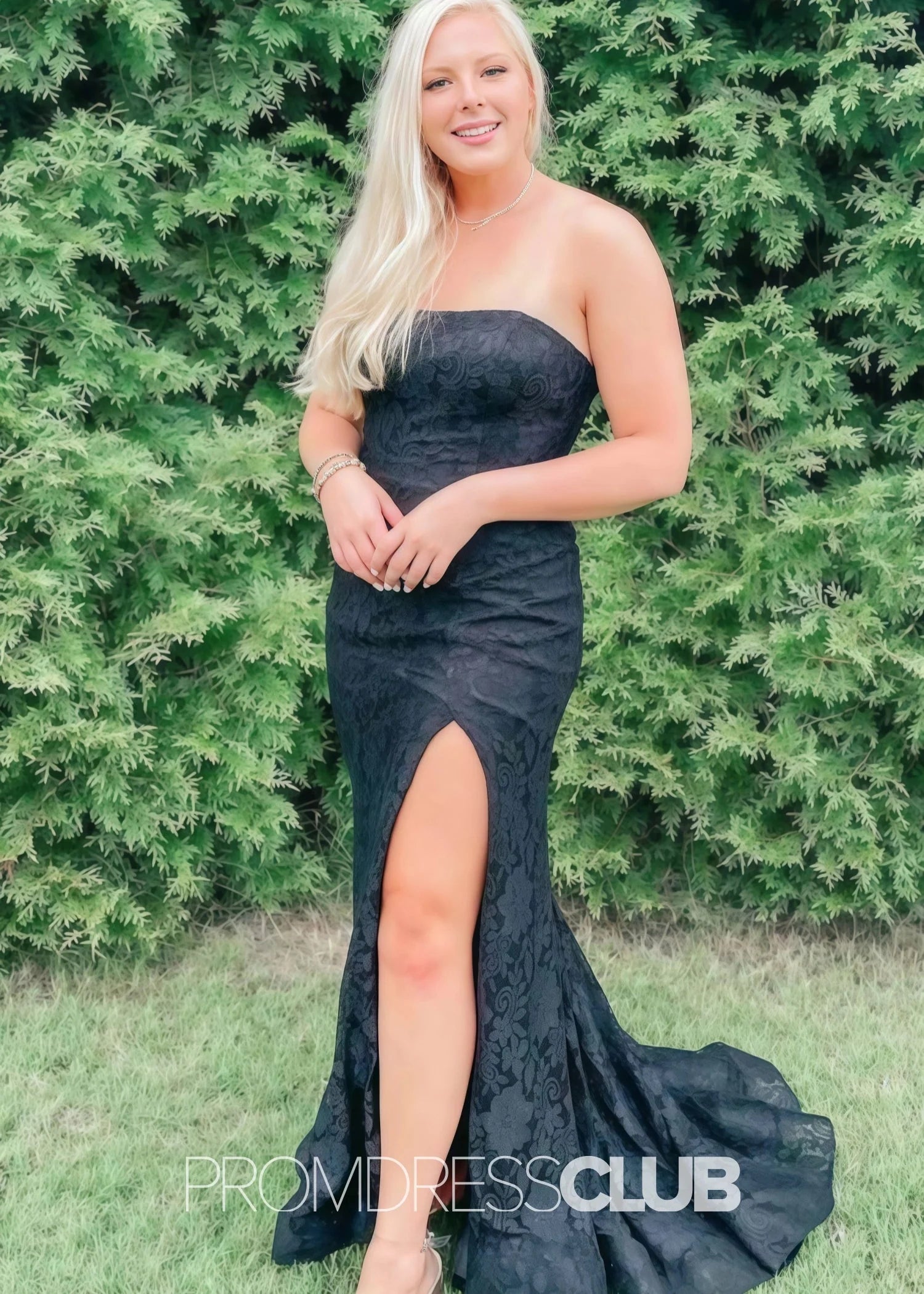 Can a Black Dress Be Formal? Absolutely! Your Ultimate Guide to Black   MyChicDress