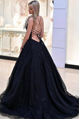 A Line Black Lace Prom Dress 2024 Long Gothic Wedding Dresses