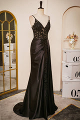 2024 Black Formal Dresses Mermaid Lace Prom Dresses V-Neck Sheer Corset