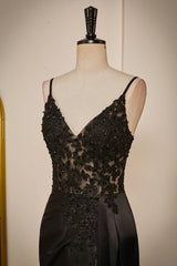 2024 Black Formal Dresses Mermaid Lace Prom Dresses V-Neck Sheer Corset