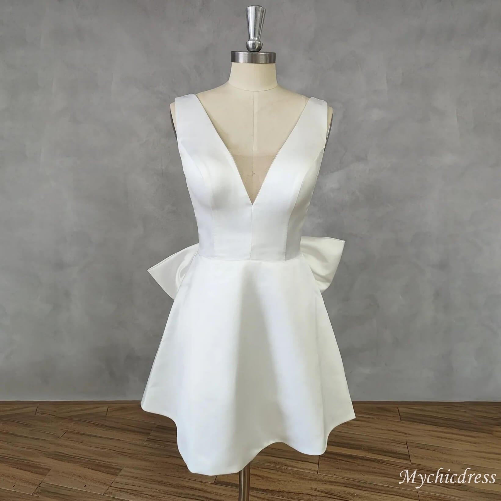 Short Wedding Dress with Detachable Straps Modern Mermaid Princess Gow Short Wedding Dress with Detachable Straps Modern Mermaid Princess Gow