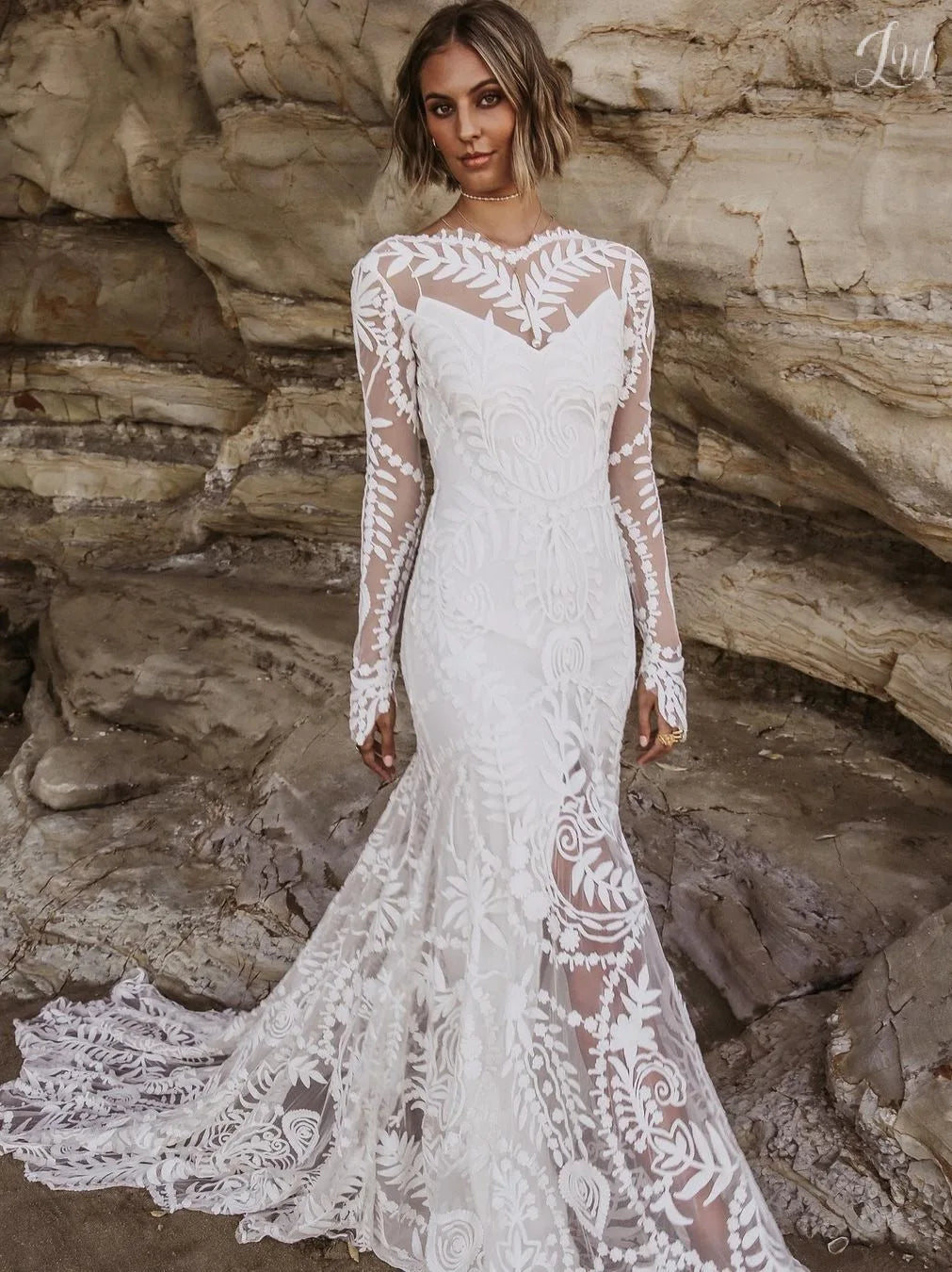 embroidered long sleeve wedding dress Square Neck Wedding Dress with Puff Sleeves and Lace