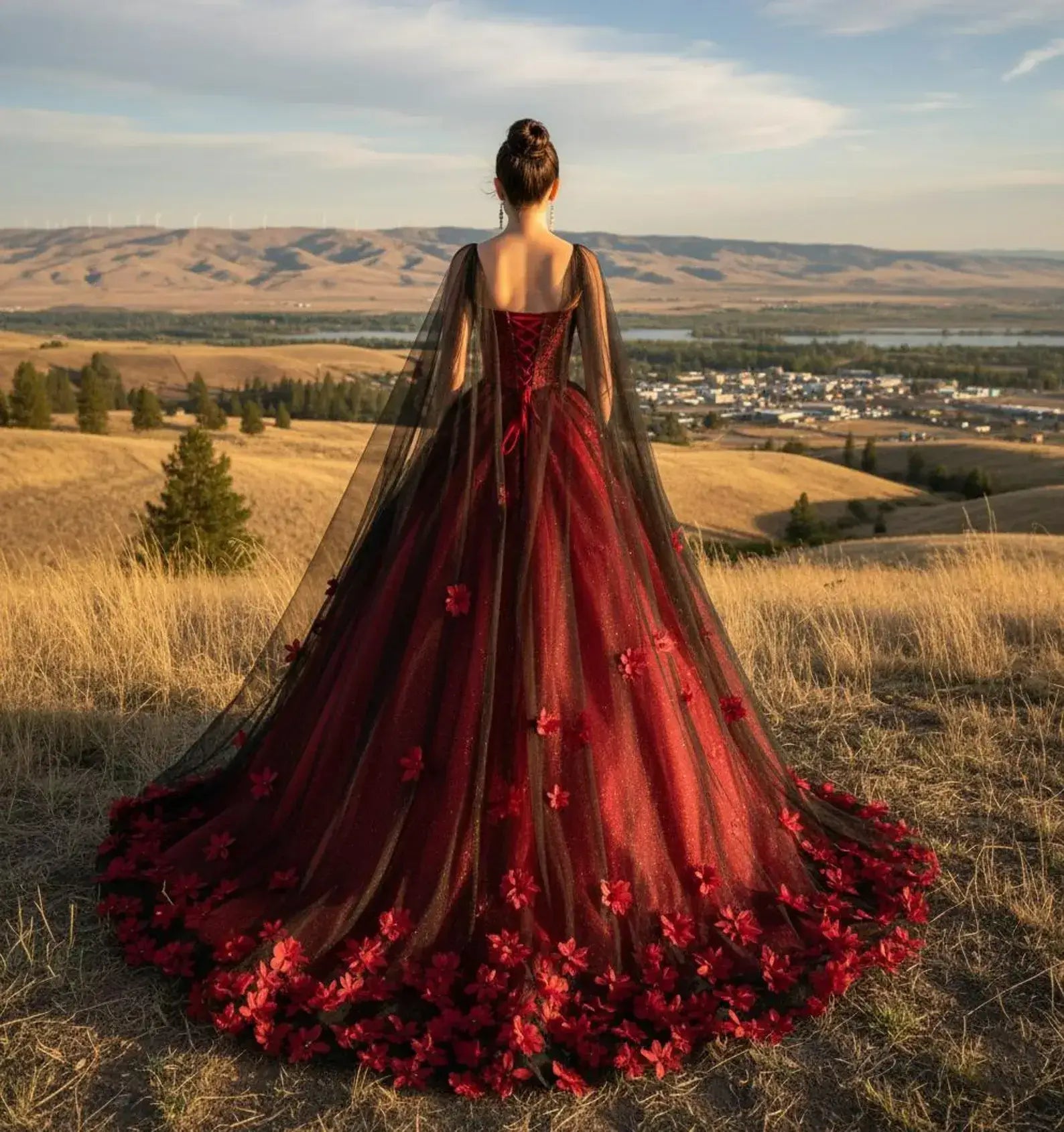 Gothic Red and Black Wedding Dress Floral Tulle Bridal Gown Chapel Tra