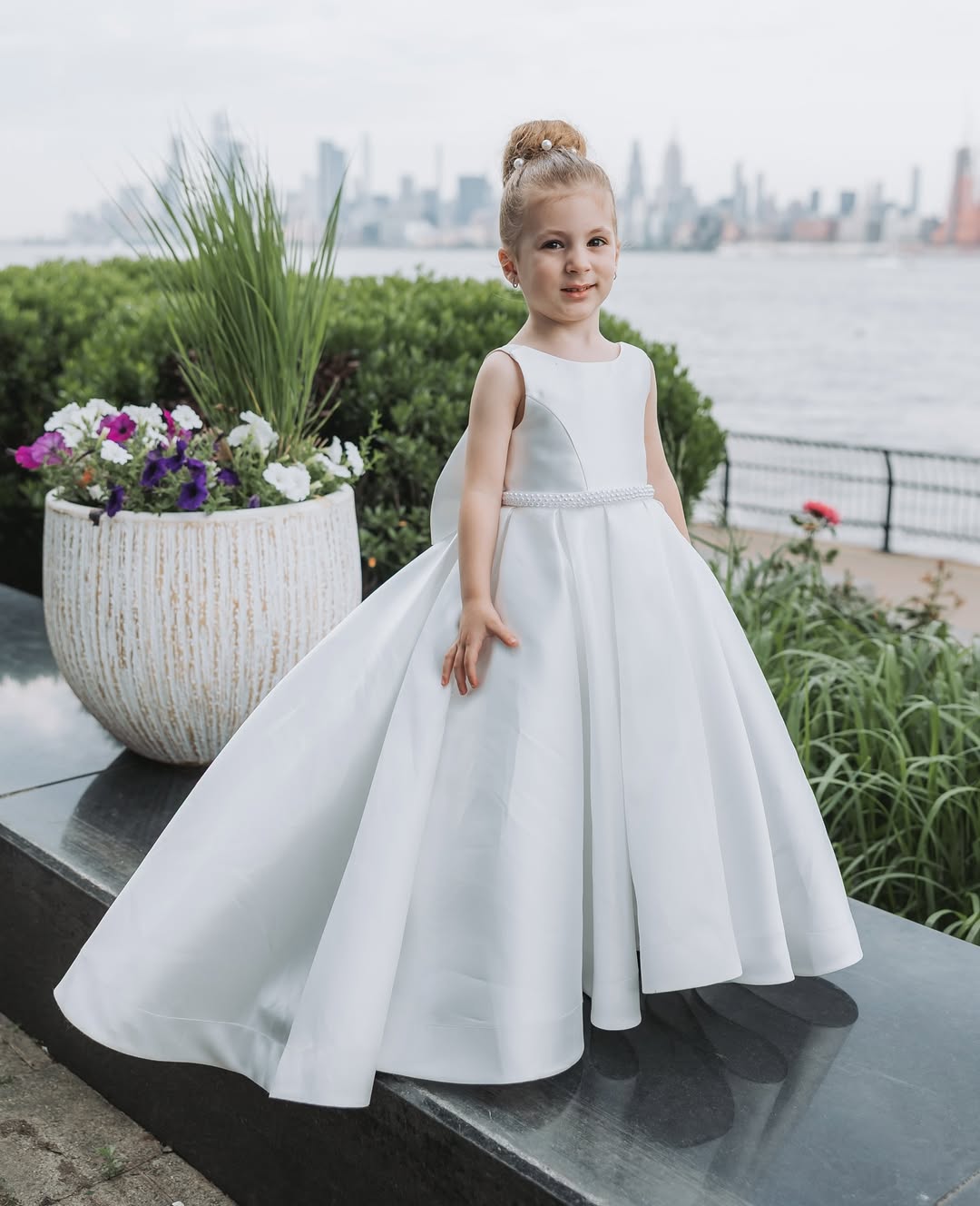 Modern White Satin Flower Girl Dresses Beaded A Line with Bow 6 / Custom color Modern White Satin Flower Girl Dresses Beaded A Line with Bow 6 / Custom color