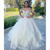 Off the Shoulder Lace white Quinceanera Dresses Sweet 16 Birthday Gown