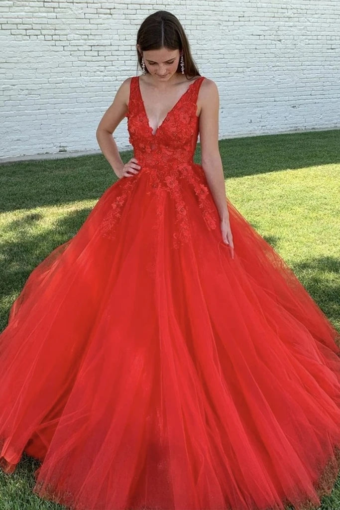 V Neck Red Formal Long Dresses Dark Red V-Neck Tulle Spaghetti