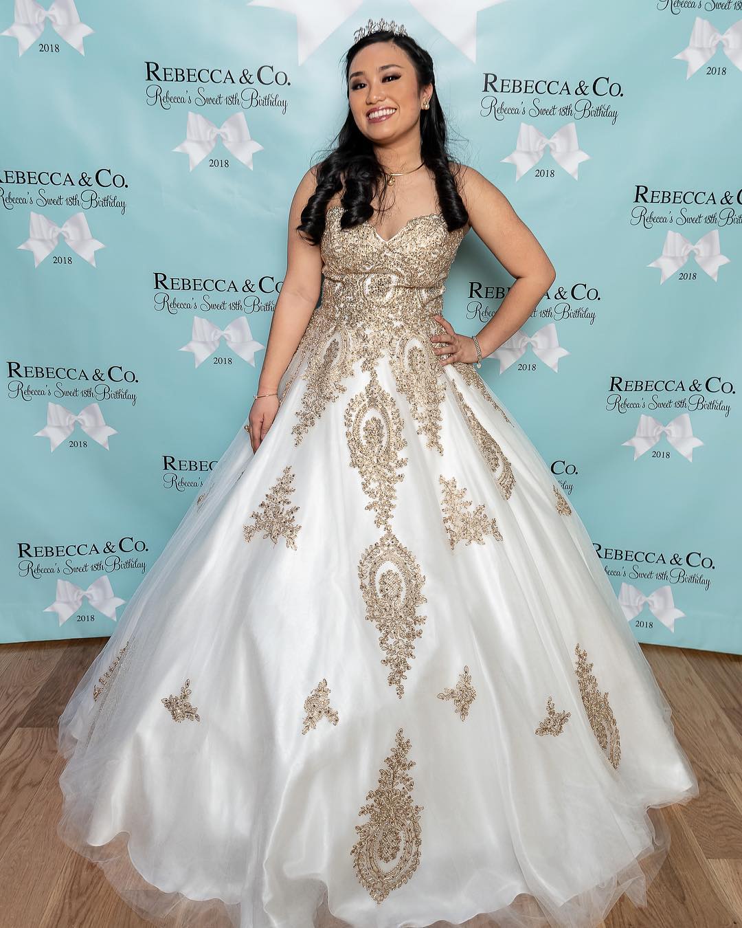 Ball Gown Sweet 15 Dresses Ivory Lace Quinceanera Dresses US6 / Same as Picture Ball Gown Sweet 15 Dresses Ivory Lace Quinceanera Dresses US6 / Same as Picture