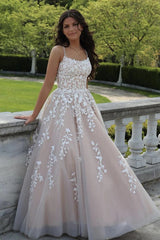 2024 Cheap Lace Champagne Prom Dresses Backless Long Formal Dress