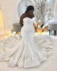 Cheap Plus Size Wedding Dresses Satin Mermaid Lace Appliques Bridal Dress Sweep Train