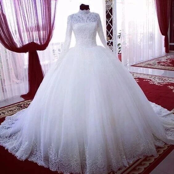dresses for muslim wedding High Neck Ball Gown Muslim Wedding Dresses Lace Applique Long Sleeves Bridal Wear US4 / Same as Picture