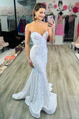 2024 Iridescent Sequin Long Formal Dress Sweetheart Mermaid Prom Dress