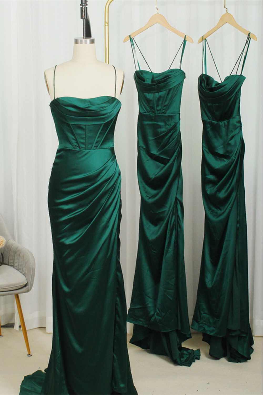Modest Satin Dark Green Mermaid Bridesmaid Dress Straps Wedding