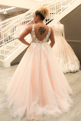 Princess Pink Long Prom Dresses V Neck Tulle Evening Dress with Lace Appliques