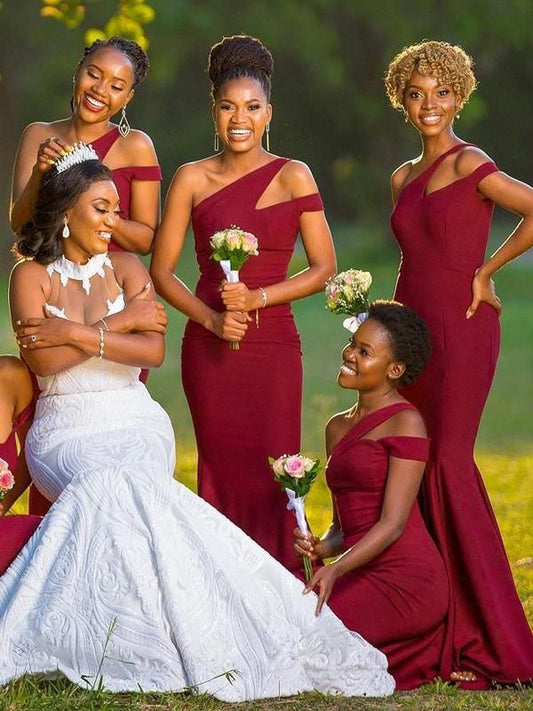 The Best Bridesmaid Dresses For Holiday Weddings