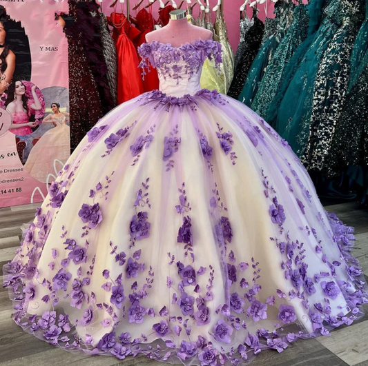 Making Memories: Unforgettable Sweet 16 Quinceanera Party Ideas