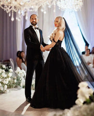 2024 Princess Black Gothic Wedding Dresses with Sequin Lace Applique