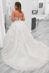 A-Line Beach Wedding Dresses Lace Sweetheart Tulle