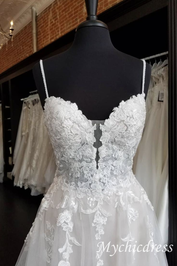 A-Line Lace Beach Wedding Dresses Sleeveless V-neck Tulle Applique - MyChicDress