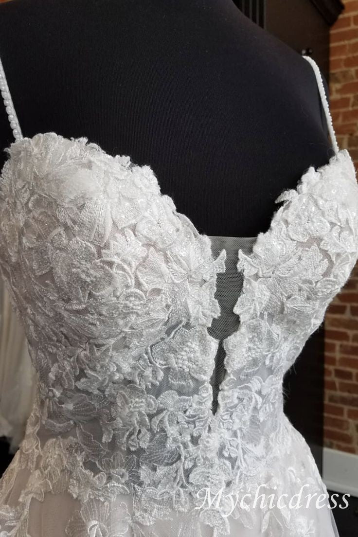 A-Line Lace Beach Wedding Dresses Sleeveless V-neck Tulle Applique - MyChicDress