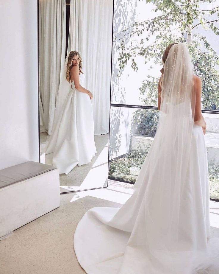 A-Line White Sleeveless Satin Wedding Gown With Side Slit - MyChicDress