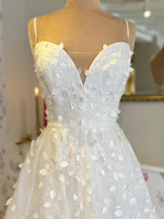 A-line Beach Lace Wedding Gown Spaghetti Straps V Neck