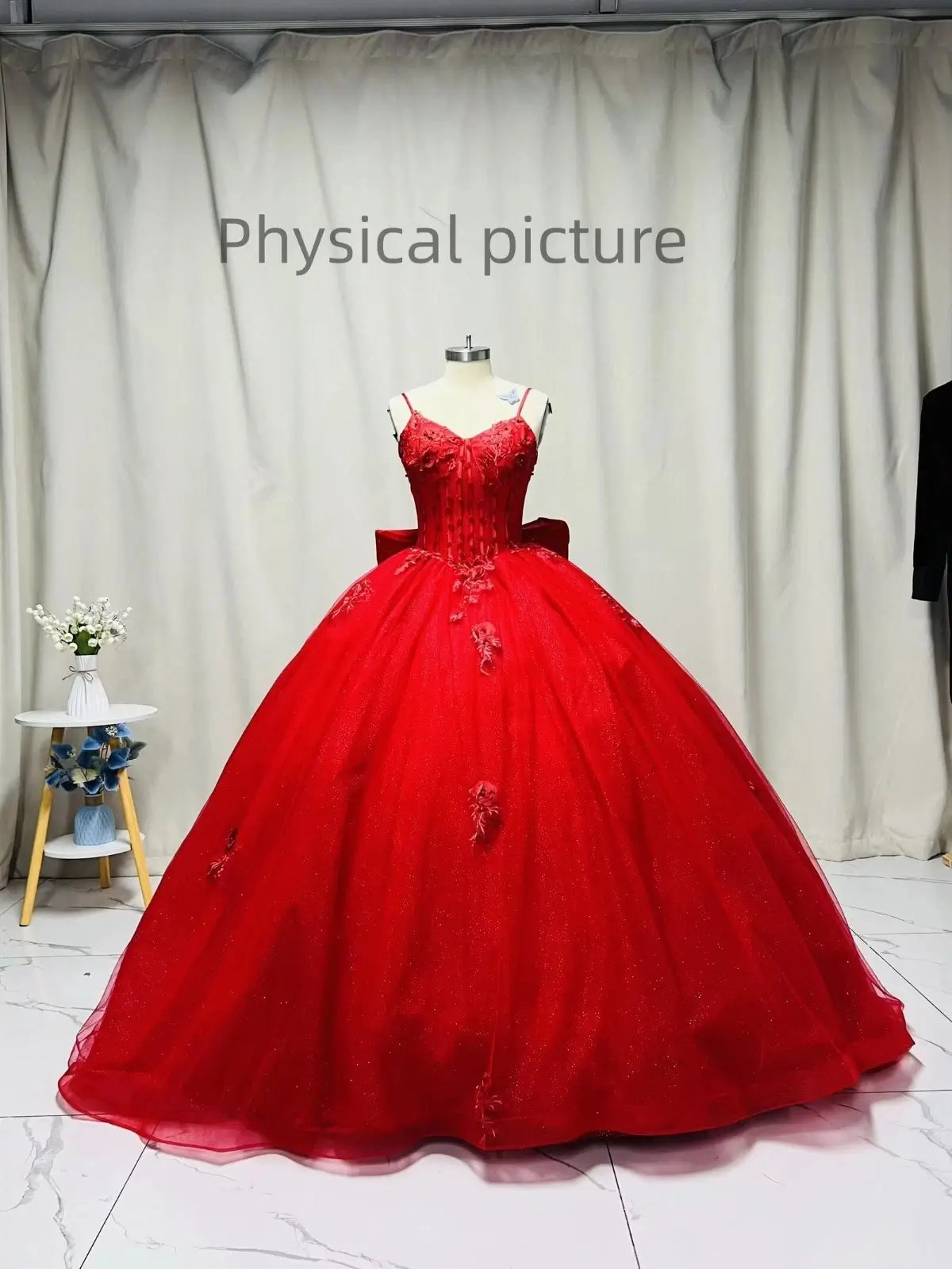 Ball Gown Straps Quinceanera Dresses Red Glitter Sweet 16 Birthday Dress
