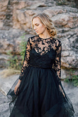 Black Lace Tulle Gothic Wedding Dresses Plus Size with Sleeves