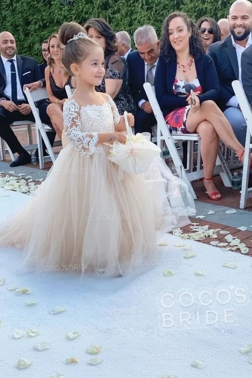 Princess Long Sleeves Lace Flower Girl Dresses with Bowknot