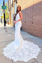 Cheap Boho V-Neck White Satin Wedding Dress Mermaid with Appliques