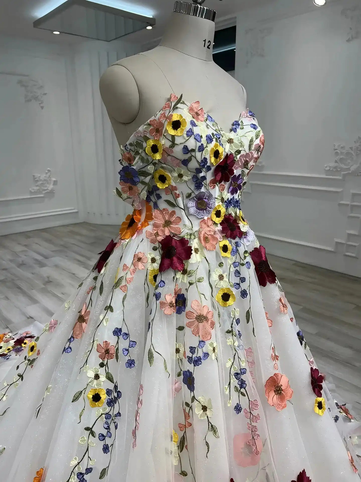 Custom Made Real Forla Wedding Dress Tulle Sweetheart with 3D Flowers