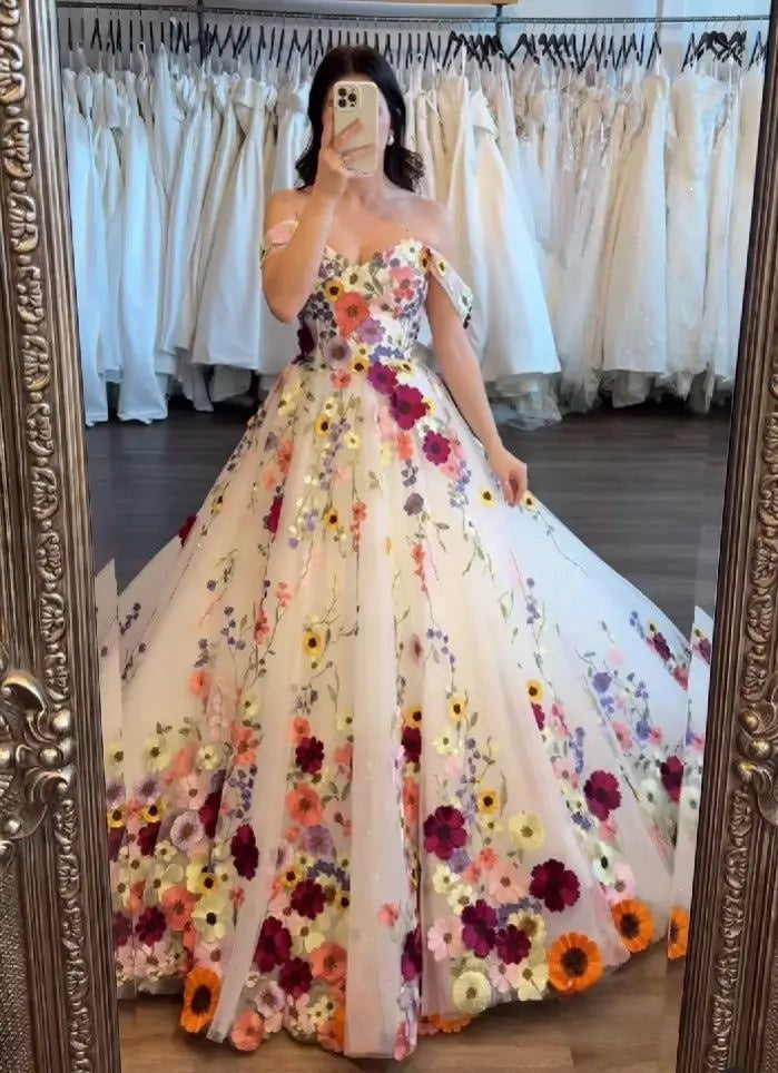 Custom Made Real Forla Wedding Dress Tulle Sweetheart with 3D Flowers