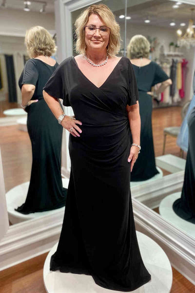 Elegant Long Chiffon V-Neck Black Mother of Bride Dress Short