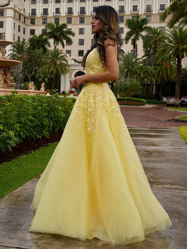 Floor-Length Two Piece Yellow Lace Prom Dresses A-Line Tulle V