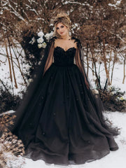 Princess Black Gothic Wedding Dress 3D Flowers Tulle Bridal Gown With Cape