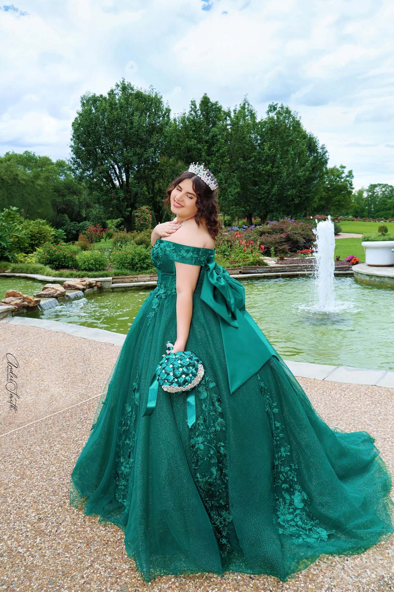 Lace Cheap White Quinceanera Dresses Off-Shoulder Beaded