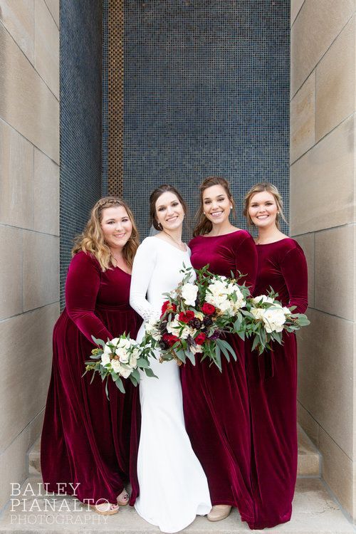 Winter Red Maid Of Honour Dresses Long Sleeves Burgundy Velvet