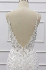 Long Mermaid Lace Beach Wedding Dress Appliques Spaghetti Strap