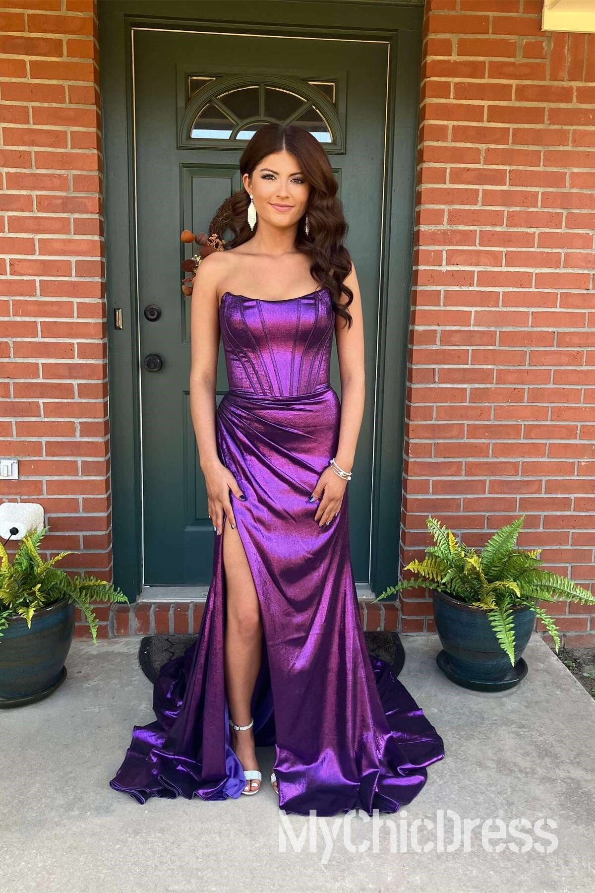 Long Metallic Prom Dress Dark Green Strapless Sheath With Split