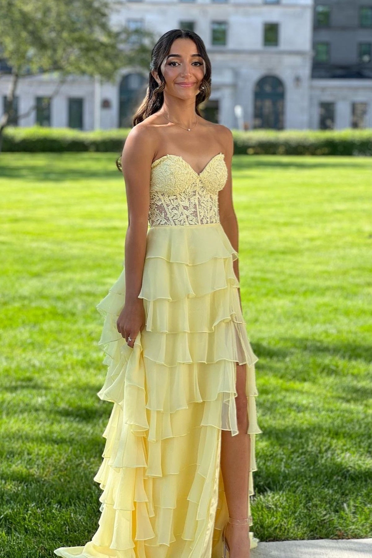 Pink and yellow prom dress shop