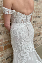 Mermaid White Off-the-Shoulder Wedding Dress Appliques