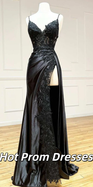 A Line Black Lace 2025 Prom Dresses Tiered Sequins Off the shoulder