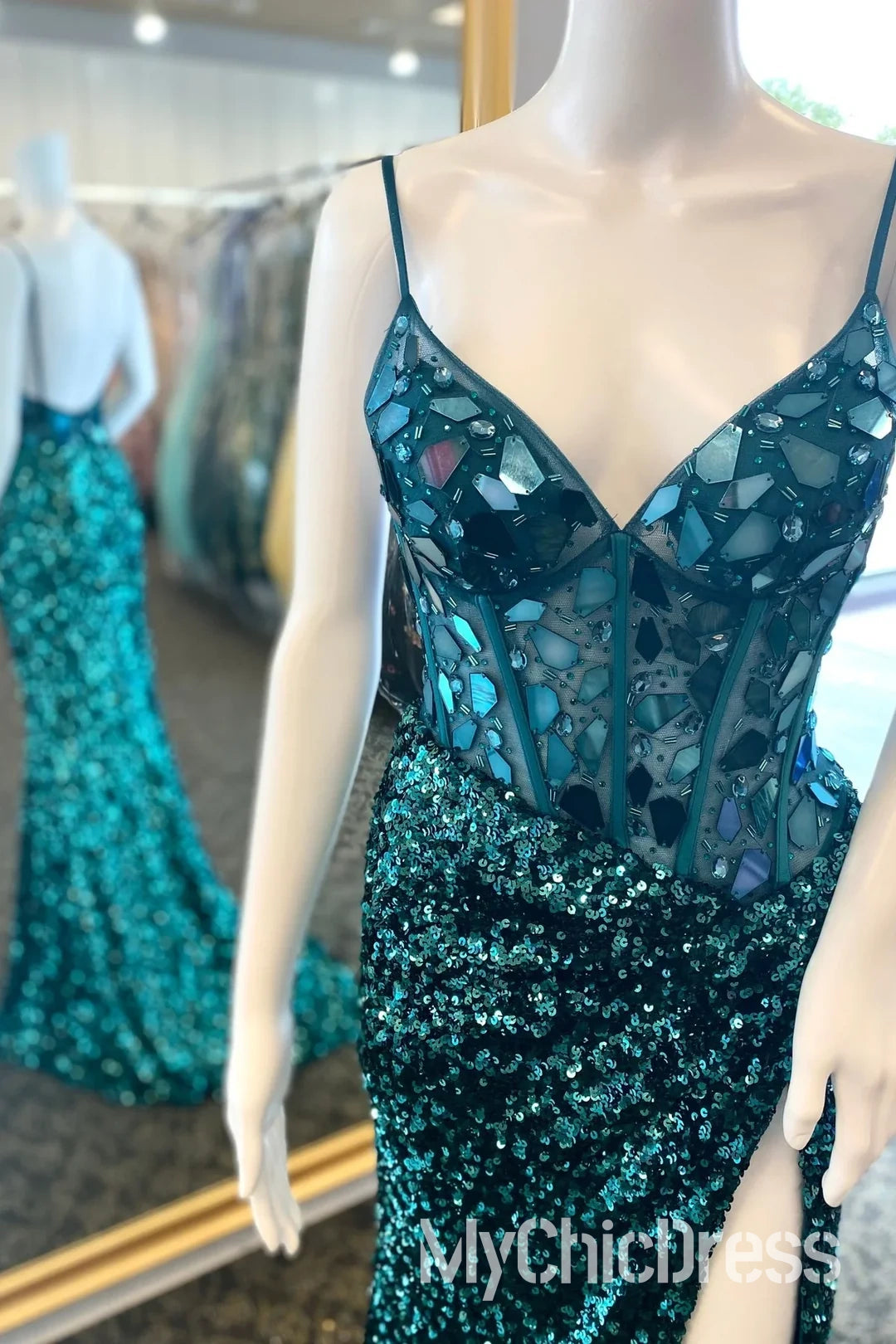 Sexy Long Green Metallic Prom Dress V-Neck Sequins Beaded