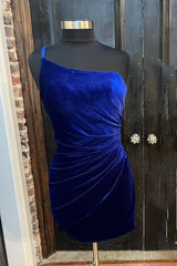 Short Red Velvet Bodycon Homecoming Dress Double Straps Pleated - MyChicDress