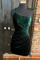 Short Red Velvet Bodycon Homecoming Dress Double Straps Pleated - MyChicDress