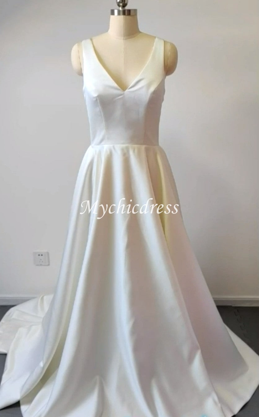 Simple Satin Minimalist Wedding Dresses V Neck Sleeveless with Pockets Bow - MyChicDress