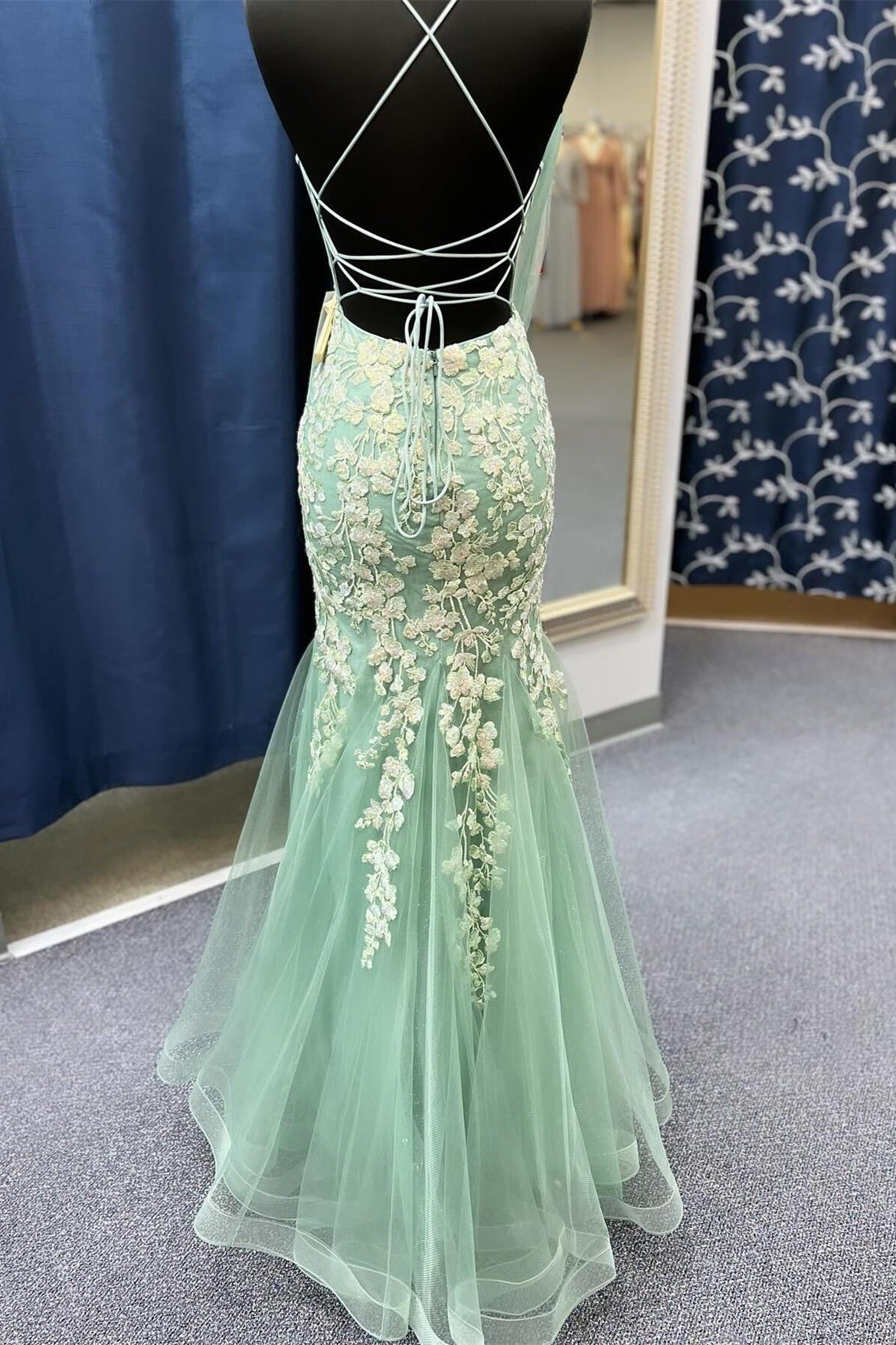 Green Prom Dresses 2025