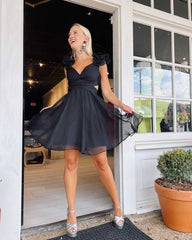 Straps Short Homecoming Dress black Pleated Ruffles