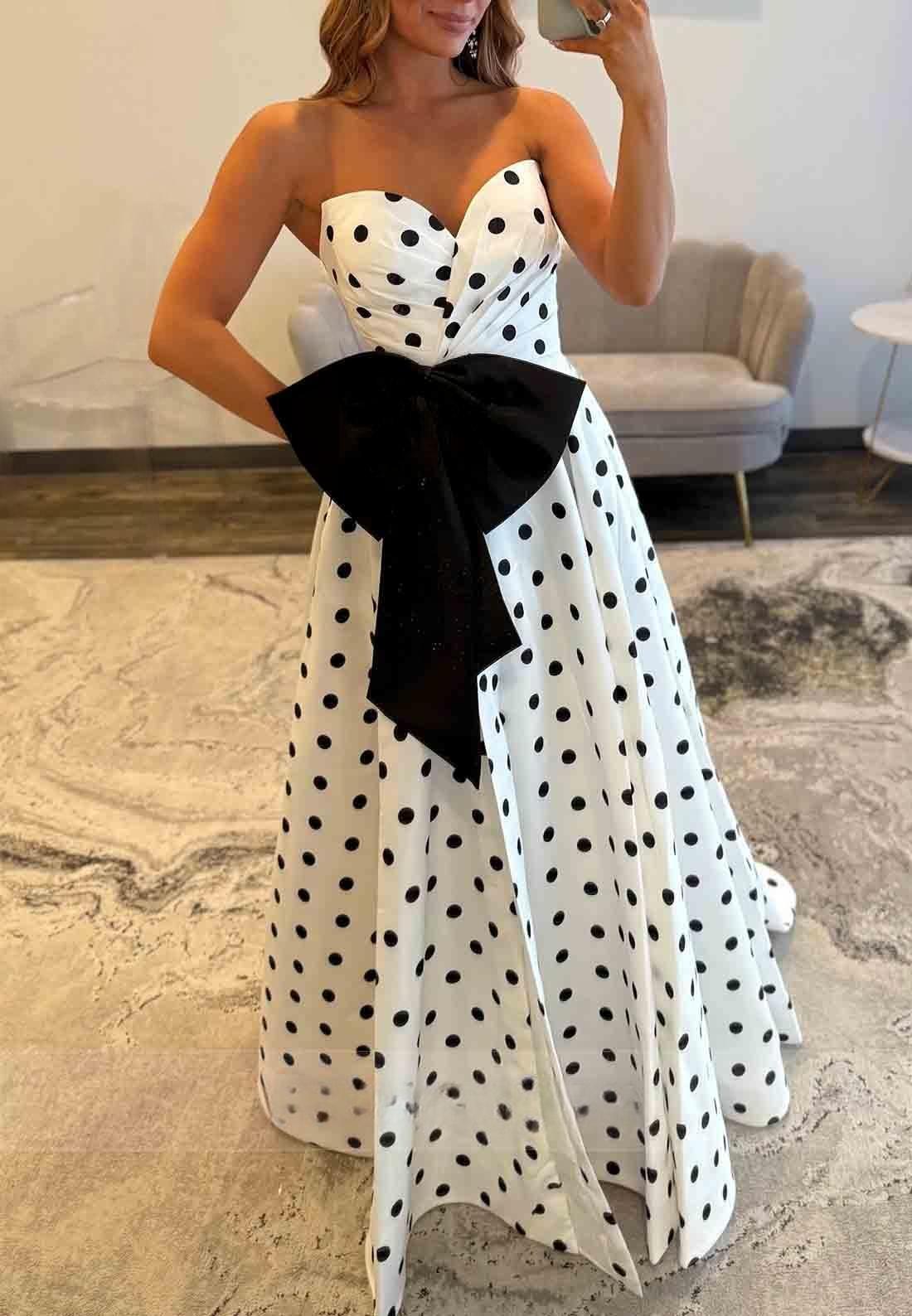 A-Line Polka Dot Prom Dresses Satin Strapless with Bowknot