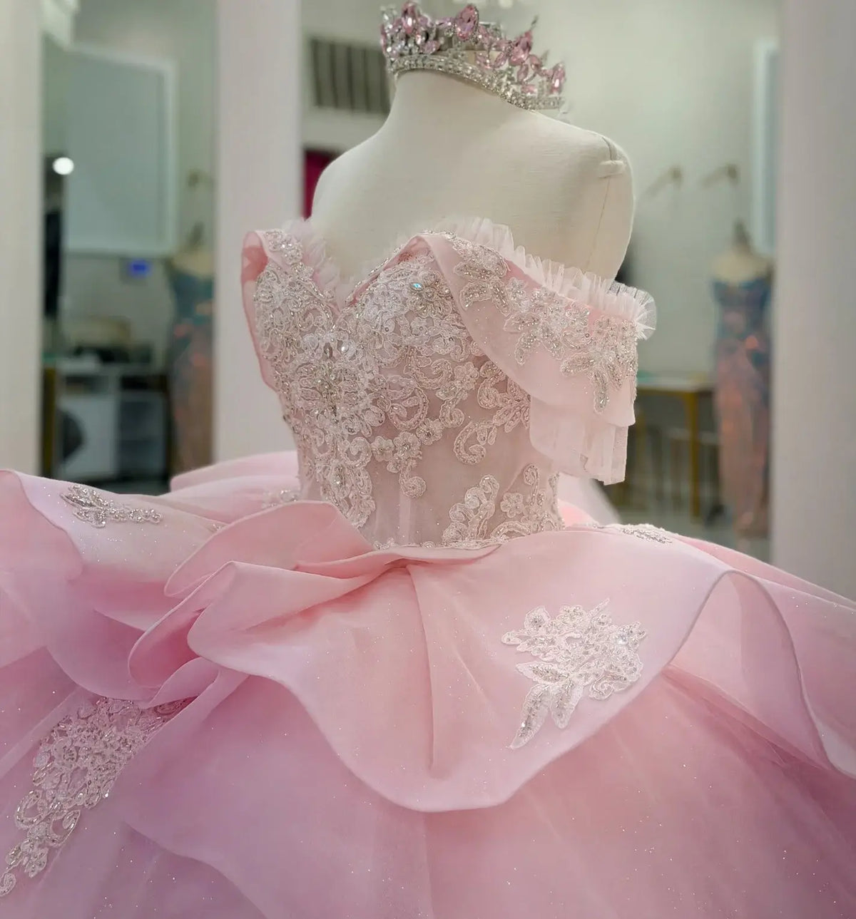 Ball Gown Off Shoulder Lace Pink Dresses Quinceanera Sweet 15 Appliqued