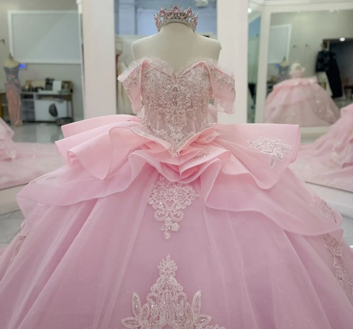 Ball Gown Off Shoulder Lace Pink Dresses Quinceanera Sweet 15 Appliqued